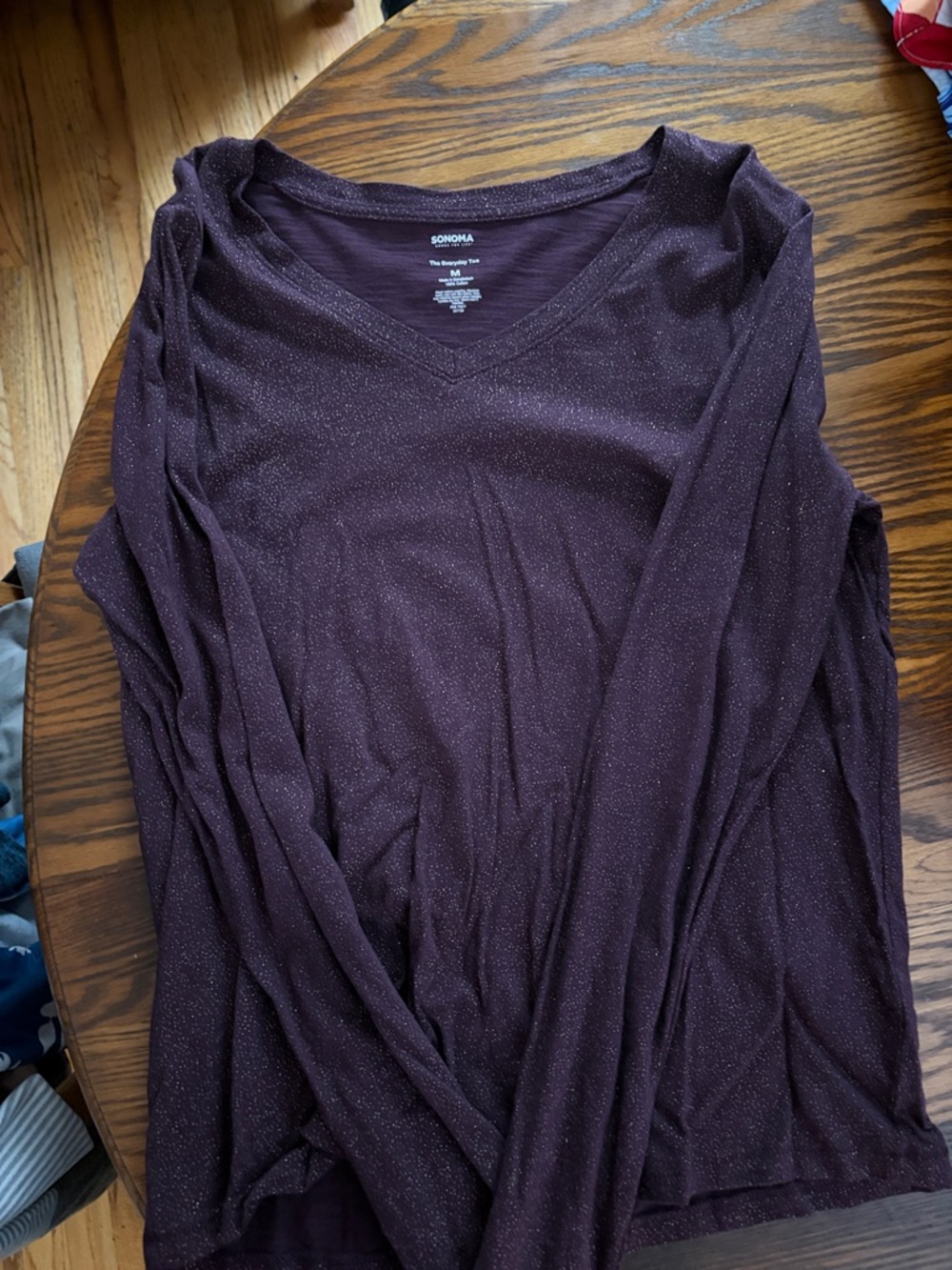 Sonoma Women's Long Sleeve V-Neck Top in Plum with Shimmer